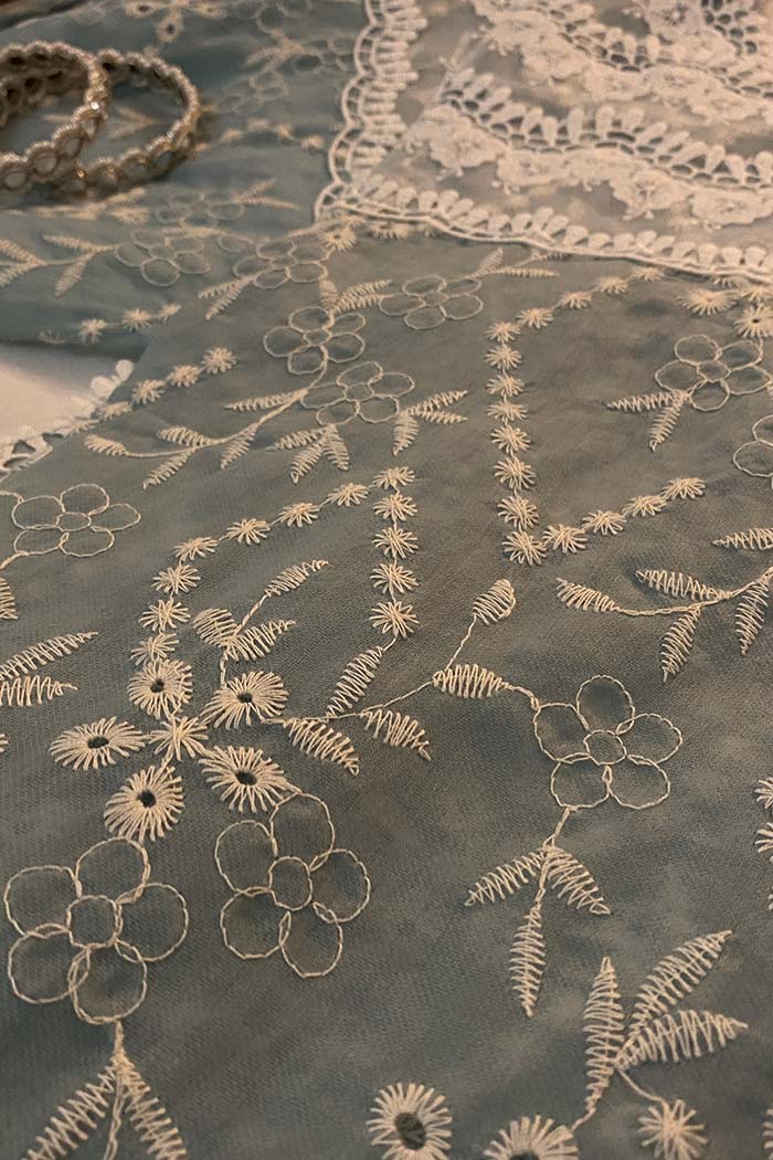 Layla Cotton Embroidered Abaya - Image 3